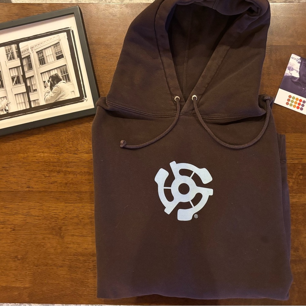 Stereo Skateboards Size Large Hoodie with blue 45 symbol. Size Large